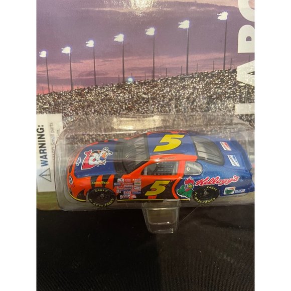 Terry Labonte #5 Die Cast 1/64 Team Caliber 2001 HMS Chevy Tony Tiger Issue 2 - Picture 2 of 3